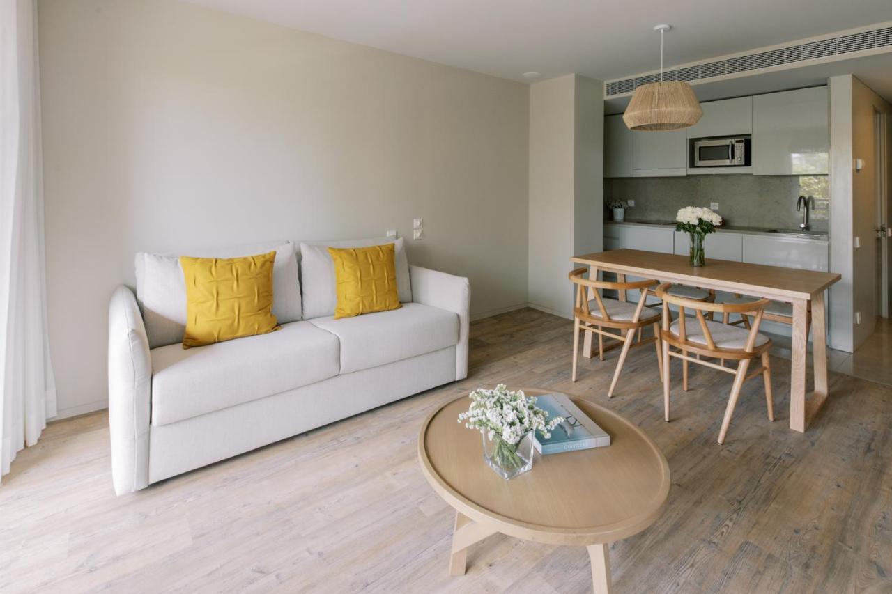 The Editory By The Sea Troia Comporta Hotel Exterior foto A living room